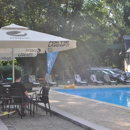 Domeniul Jales Sanatesti
